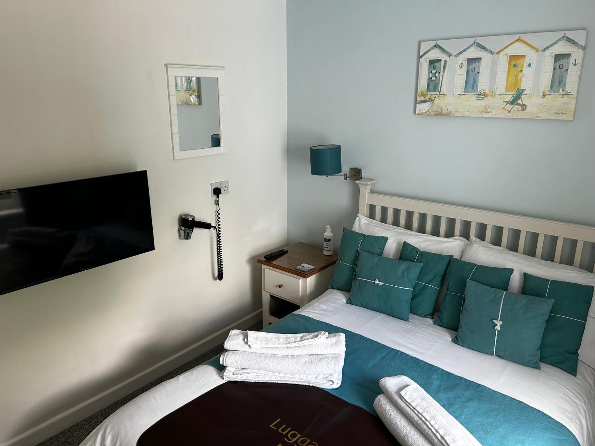 Amber House Hotel Пейнтон Экстерьер фото